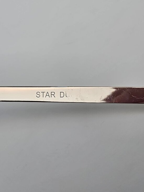 Quay Australia Star Dust Silver Pink Frame Pink Mirror Lens Cat Eye Sunglasses main image 2